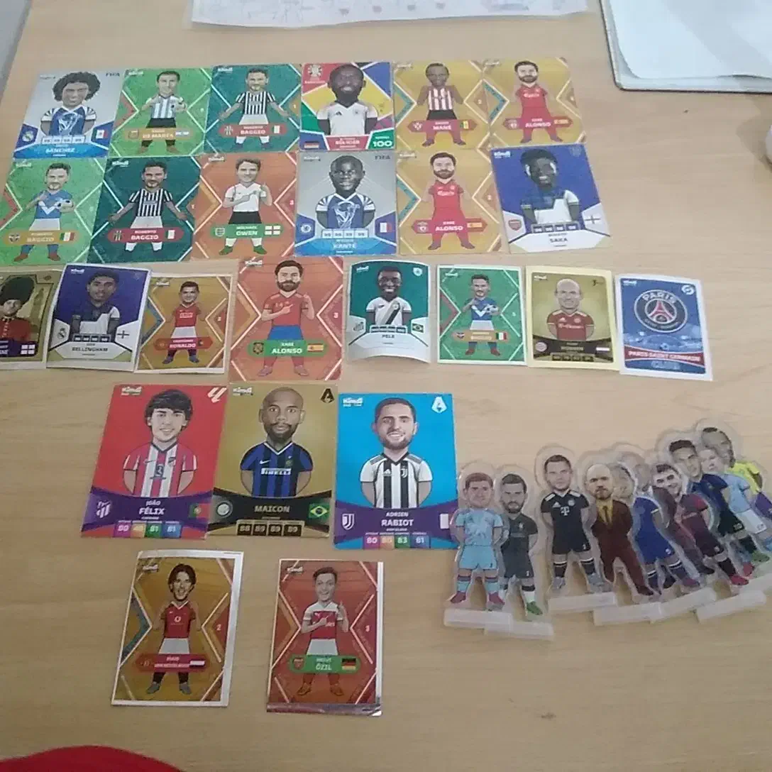 12 عدد کارت کیمدی ۲۰۲۵ مدل‌ ها و قیمت‌های مختلف|کلکسیون و سرگرمی|اصفهان, کلمه خوران|دیوار