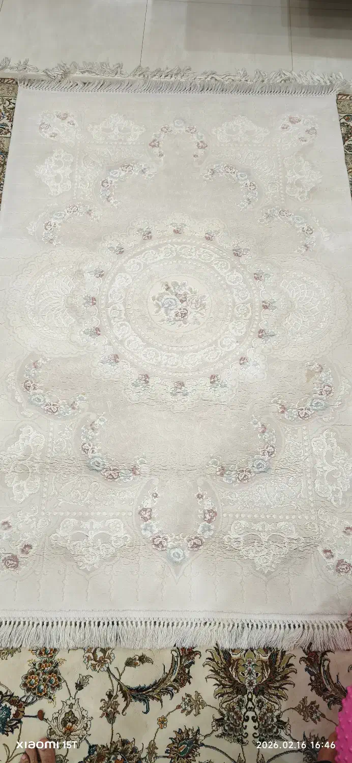 فرش ترک|فرش|کرج, اصفهانیها|دیوار