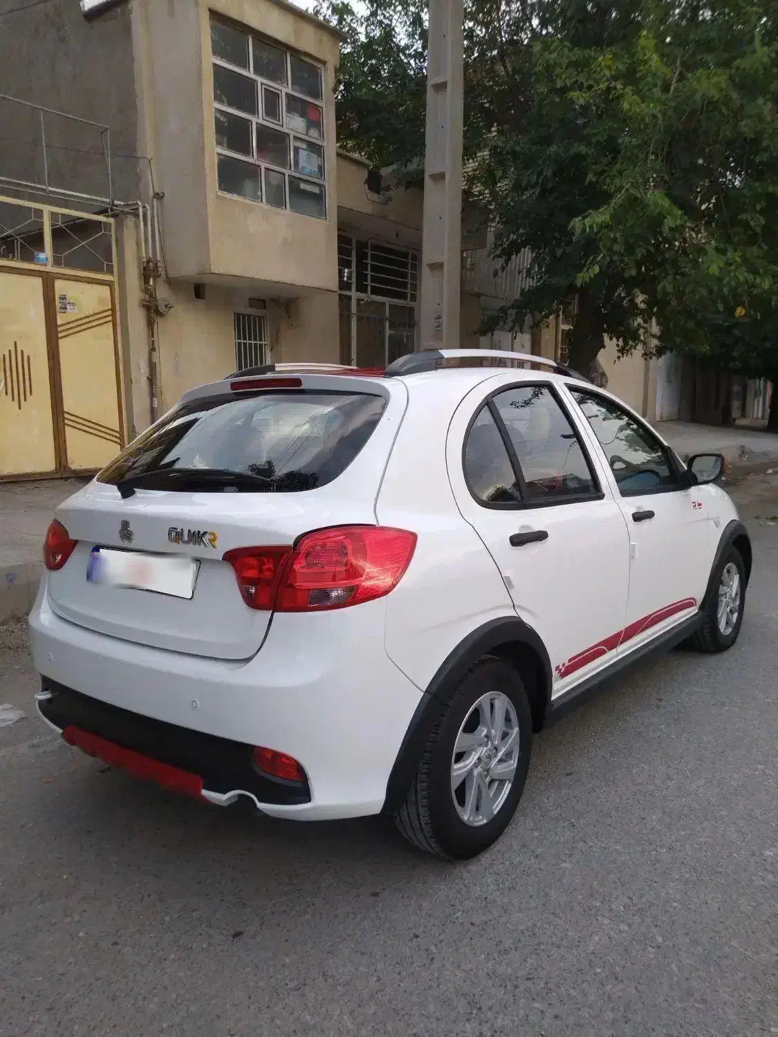 1401/12کوییکR|خودرو سواری و وانت|کرمانشاه, |دیوار