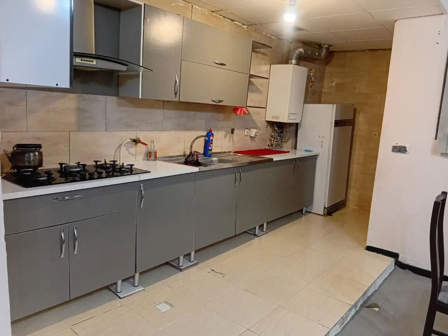 منزل مبله صدرا|اجارهٔ کوتاهمدت آپارتمان و سوئیت|شیراز, شهرک استقلال|دیوار