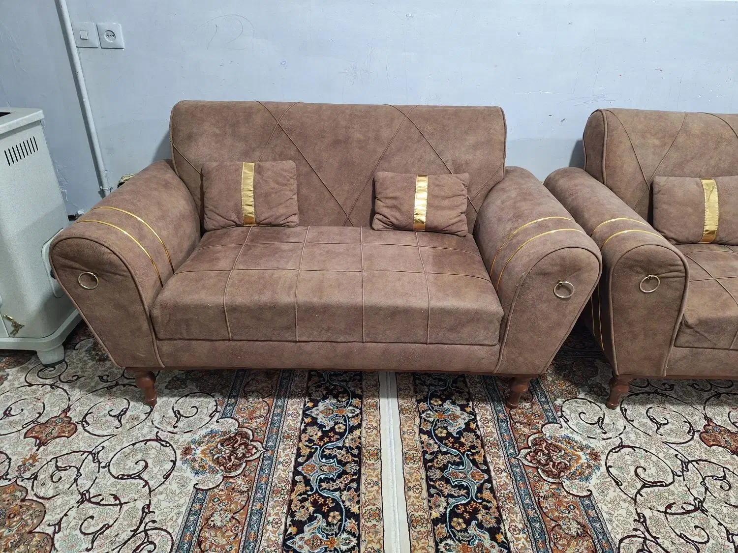 مبلهای پایه چوبی|مبلمان خانگی و میز عسلی|اسدآباد, |دیوار