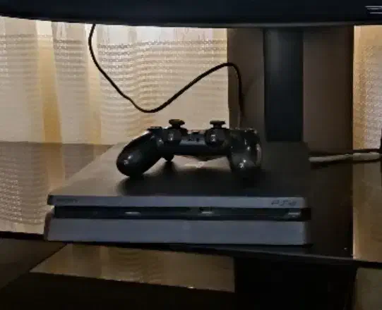 ps4 slim|کنسول، بازی ویدئویی و آنلاین|کرمان, |دیوار