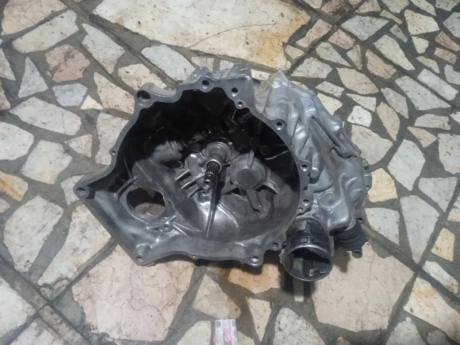 گیربکس با کاپوت پراید|قطعات یدکی و لوازم جانبی|کرمان, |دیوار