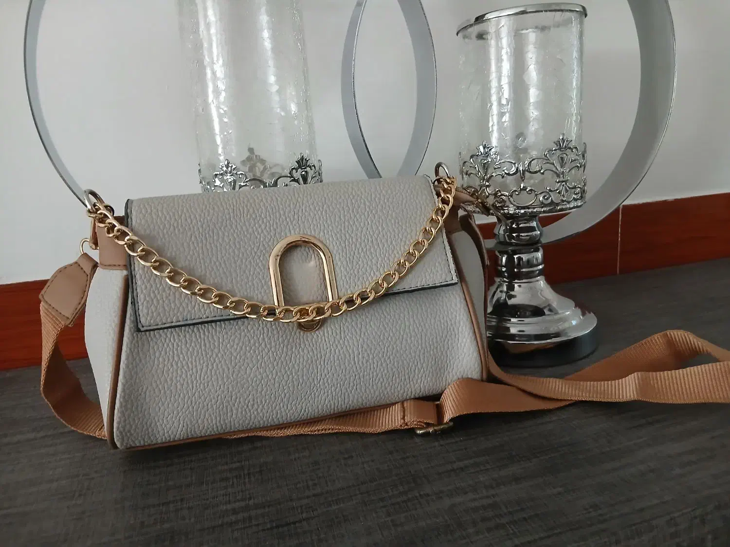 مقداری لباس نو ویادرحد نو|لباس|میاندوآب, |دیوار