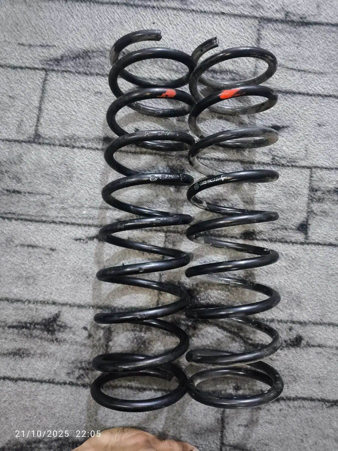 کمک فنر عقب پراید. فنر جلو امید|قطعات یدکی و لوازم جانبی|بندر امام خمینی, |دیوار