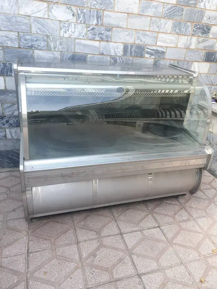 ویترین|فروشگاه و مغازه|بروجرد, |دیوار