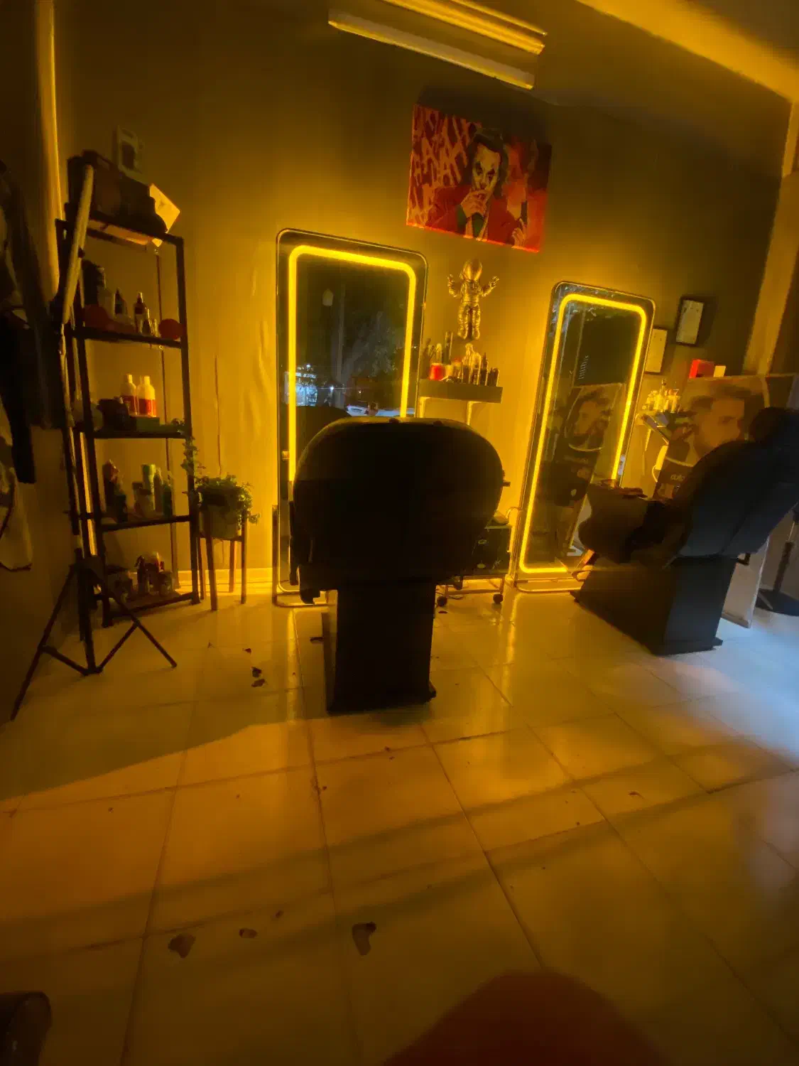 اجاره صندلی ارایشگاه مردانه|اجارهٔ دفتر کار، اتاق اداری، مطب|تهران, آهنگران (سراسیاب دولاب)|دیوار