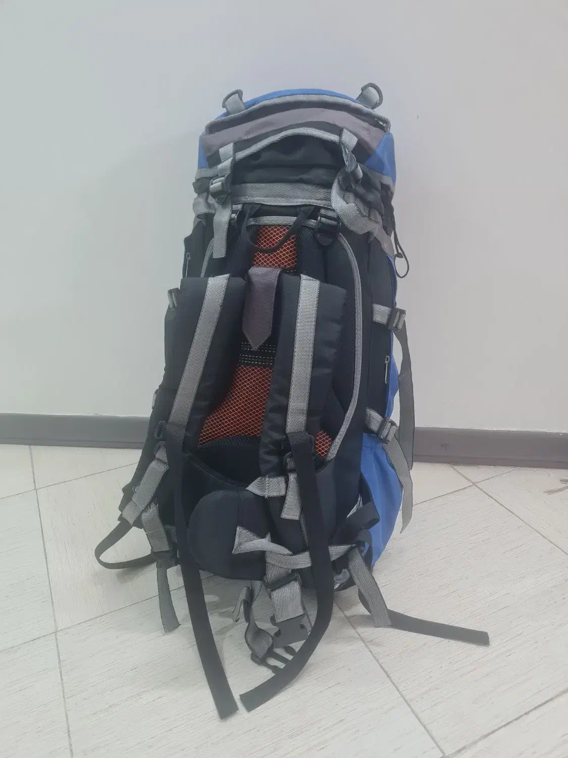 کوله کوهنوردی در حد نو ضد آب|کوهنوردی و کمپینگ|آمل, |دیوار