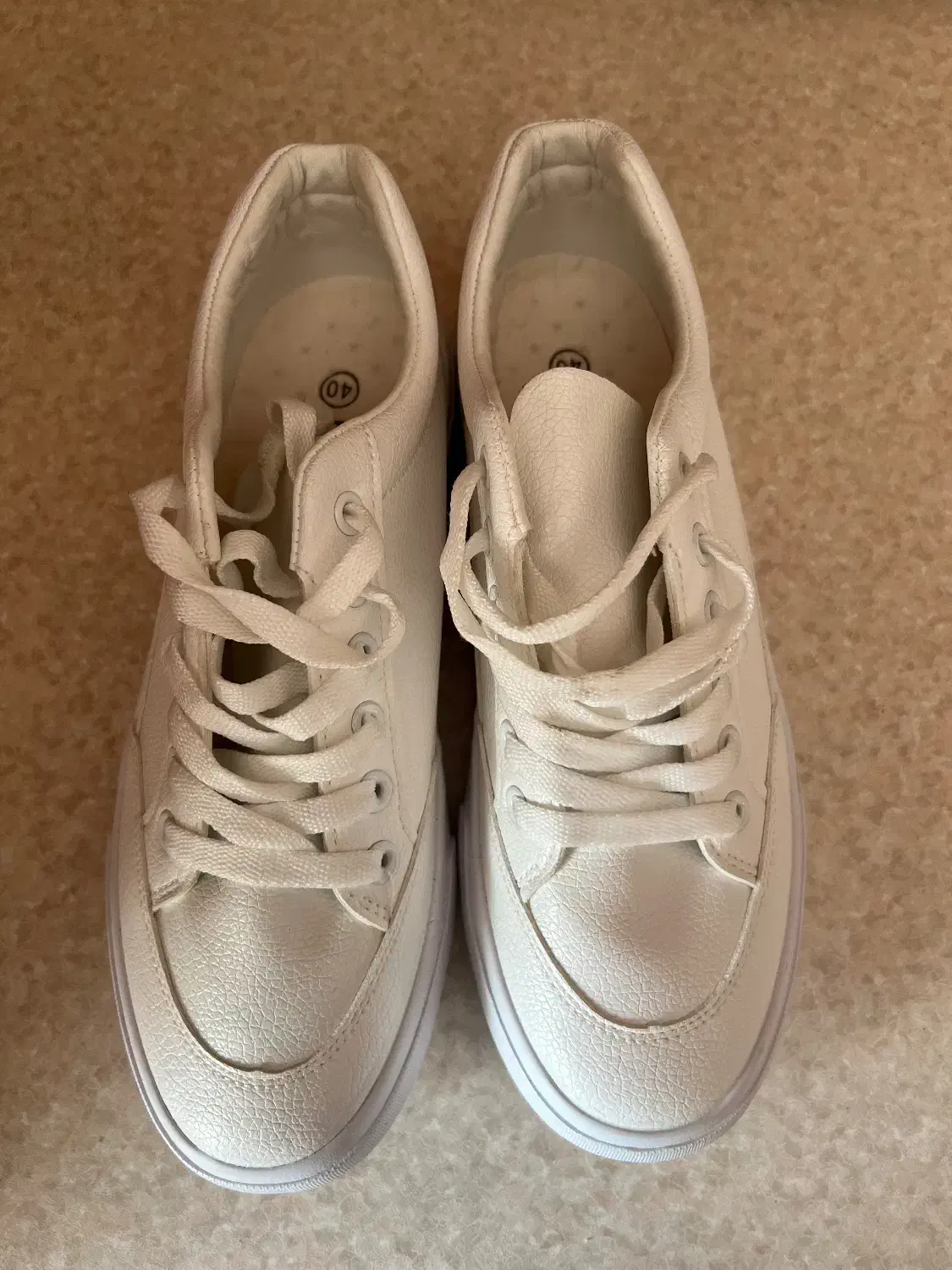 کفش|کیف، کفش، کمربند|ارومیه, |دیوار