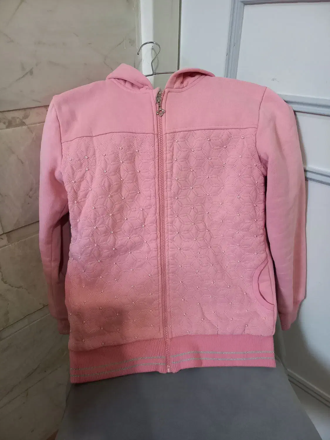 لباس بچگانه|کفش و لباس بچه|قم, انسجام|دیوار