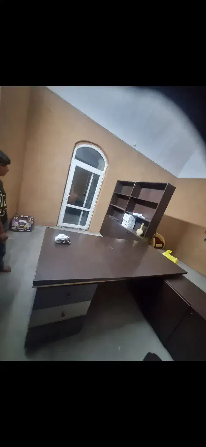 میز مدیریتی به همراه کتابخانه کمد|دفتر کار|کرمان, |دیوار