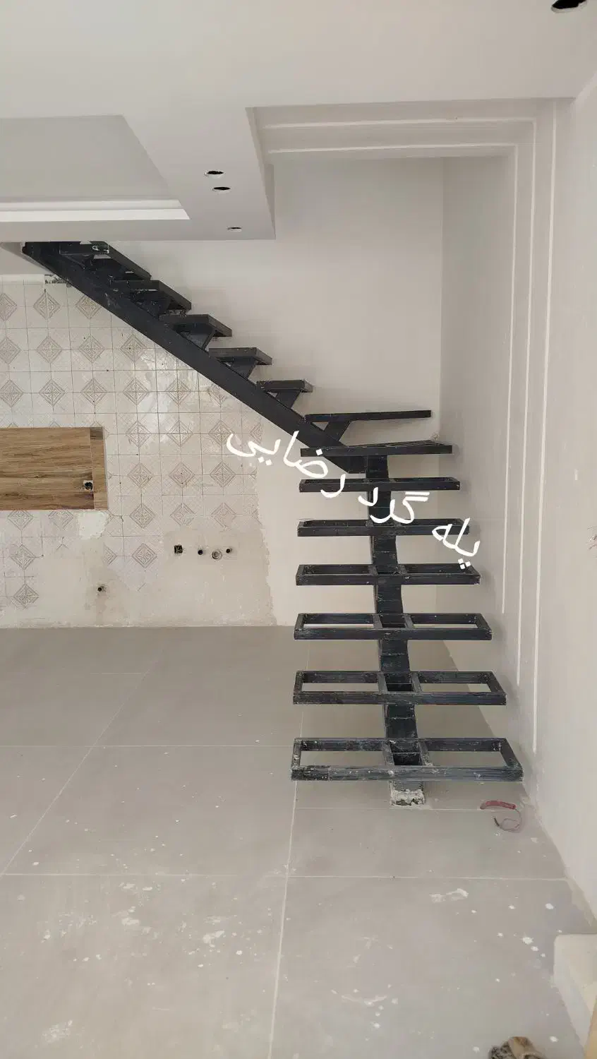 پله گرد  . پله دوبلکس .نورد.پله ضربی|خدمات پیشه و مهارت|مشهد, پنجتن|دیوار