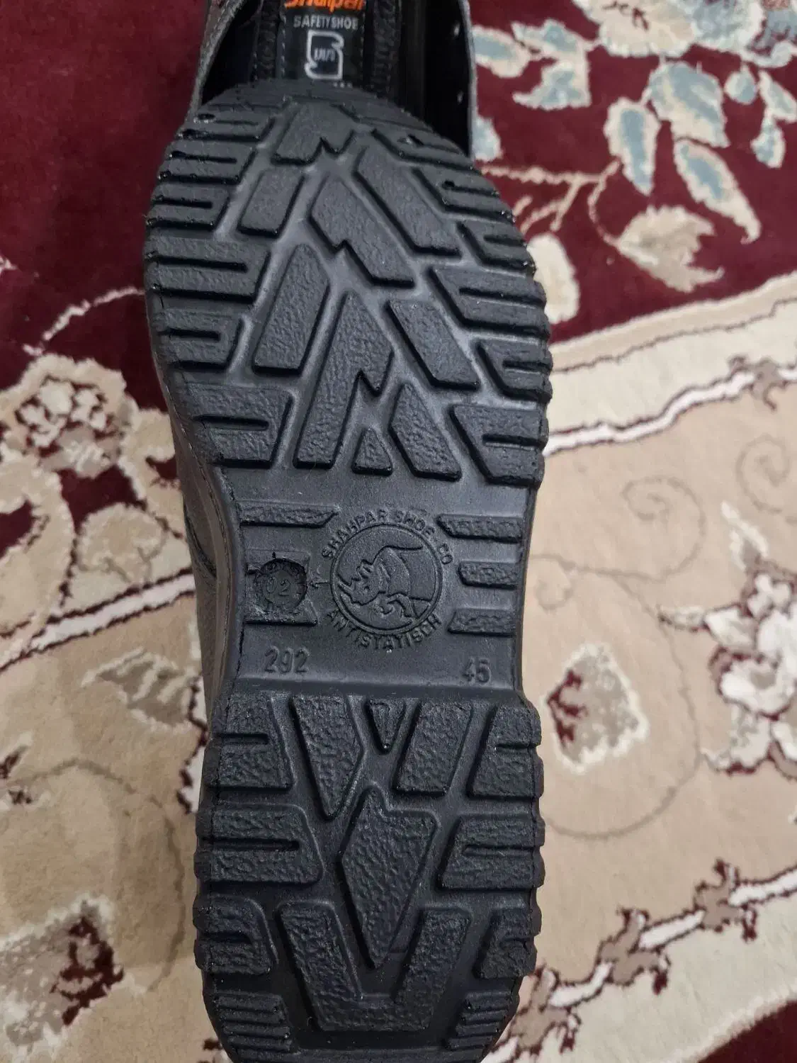 کفش ایمنی شهپر|کیف، کفش، کمربند|شوشتر, |دیوار