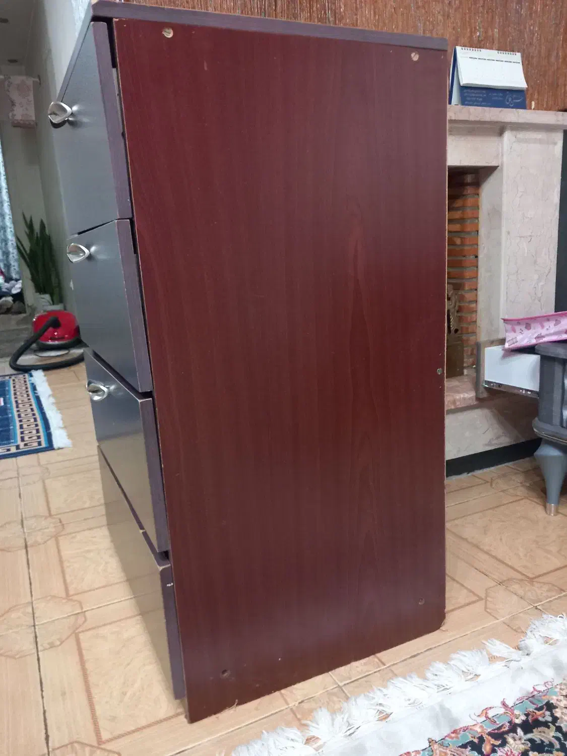 درآور|جاکفشی، کمد، دراور|بندر انزلی, معلم|دیوار