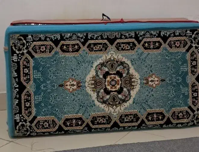 پشتی|پشتی|سمنان, |دیوار