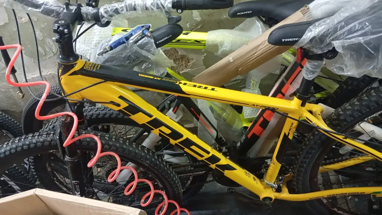 دوچرخه الومینیوم تریک Trek20و۲۶|دوچرخه، اسکیت، اسکوتر|اصفهان, باتون|دیوار