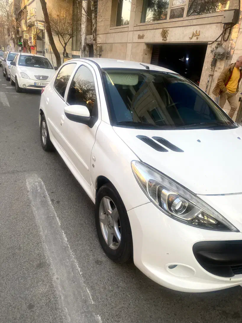 پژو ۲۰۷ مدل ۸۹|خودرو سواری و وانت|تهران, زرگنده|دیوار