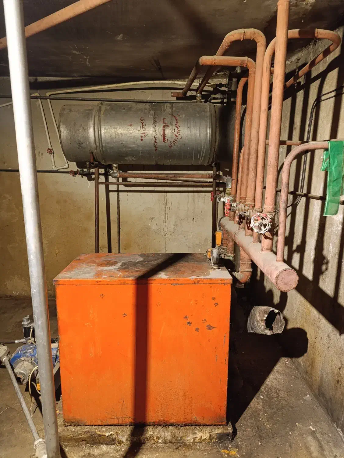 شوفاژ|آبگرمکن، پکیج، شوفاژ|دماوند, گیلاوند|دیوار