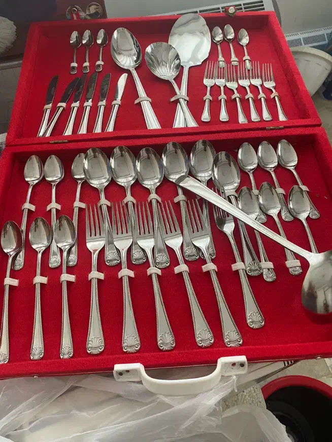 سرویس قاشق چنگال شش نفره|ظروف سرو و پذیرایی|پردیس, فاز ۲|دیوار