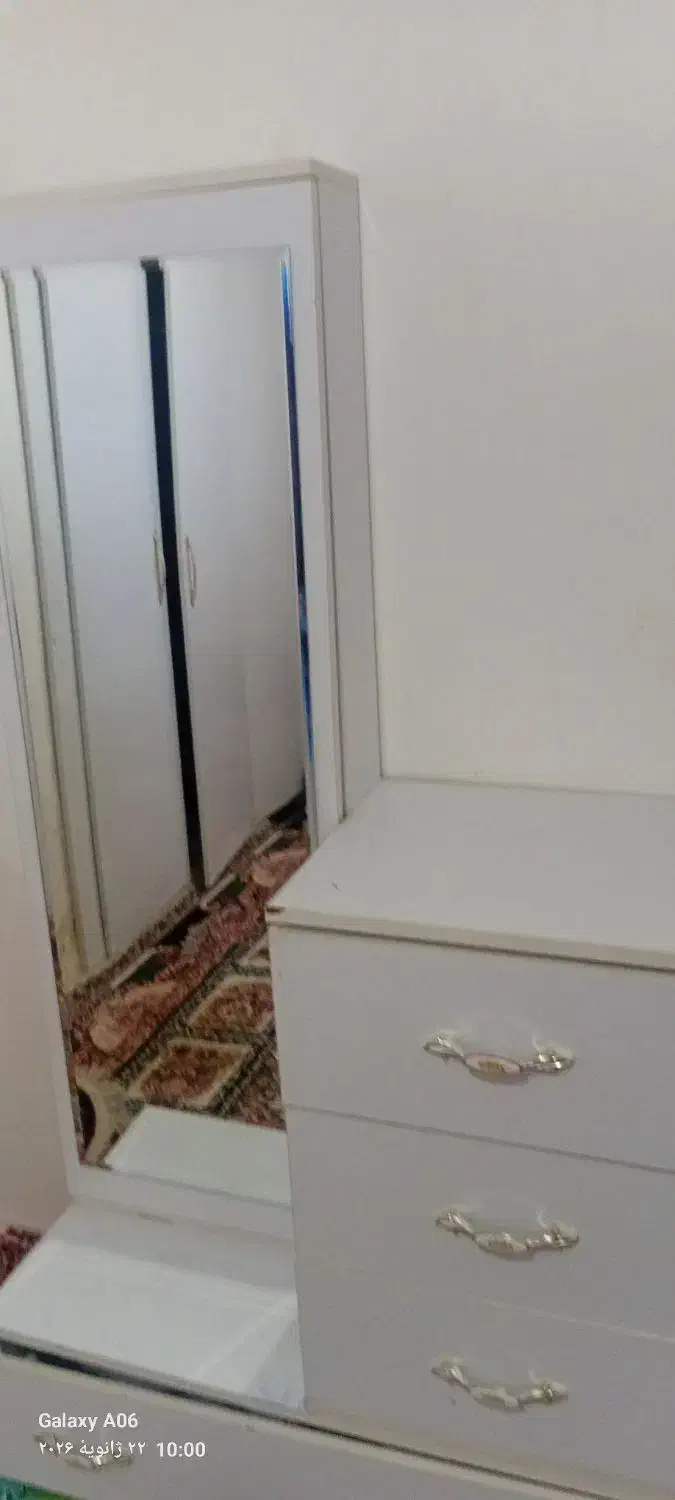 میز ارایش|جاکفشی، کمد، دراور|بیرجند, |دیوار