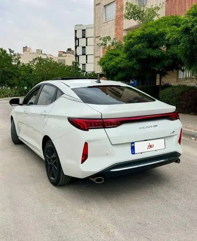 KMC j7 1404|خودرو سواری و وانت|رشت, گلسار|دیوار