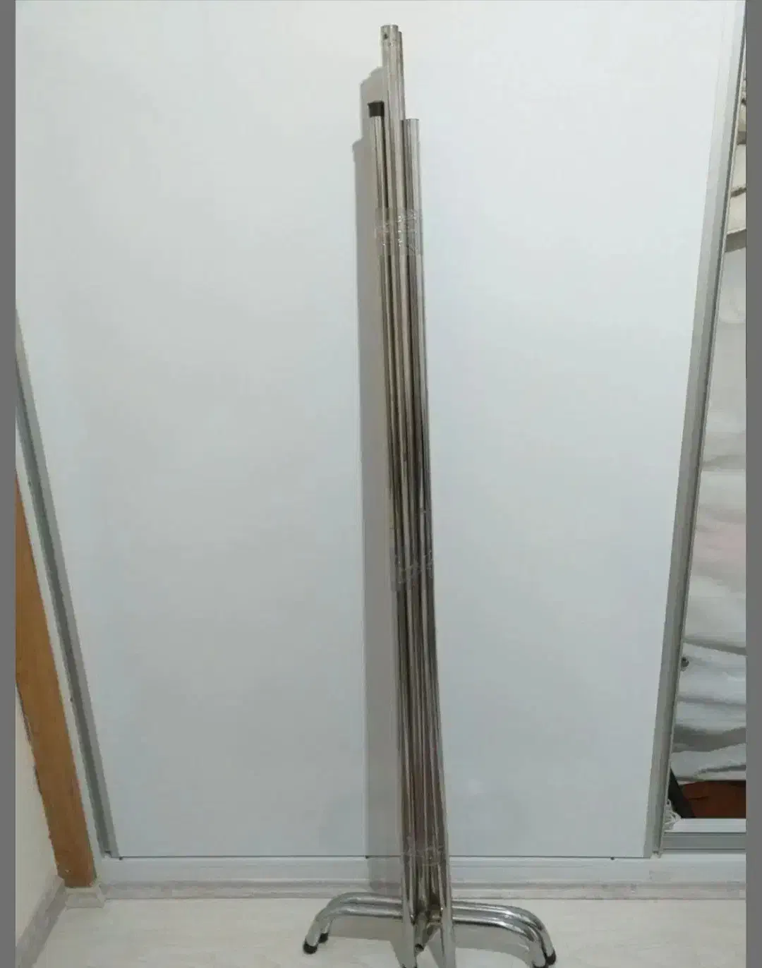 رگال استیل|بندرخت و رخت‌آویز|میاندوآب, |دیوار