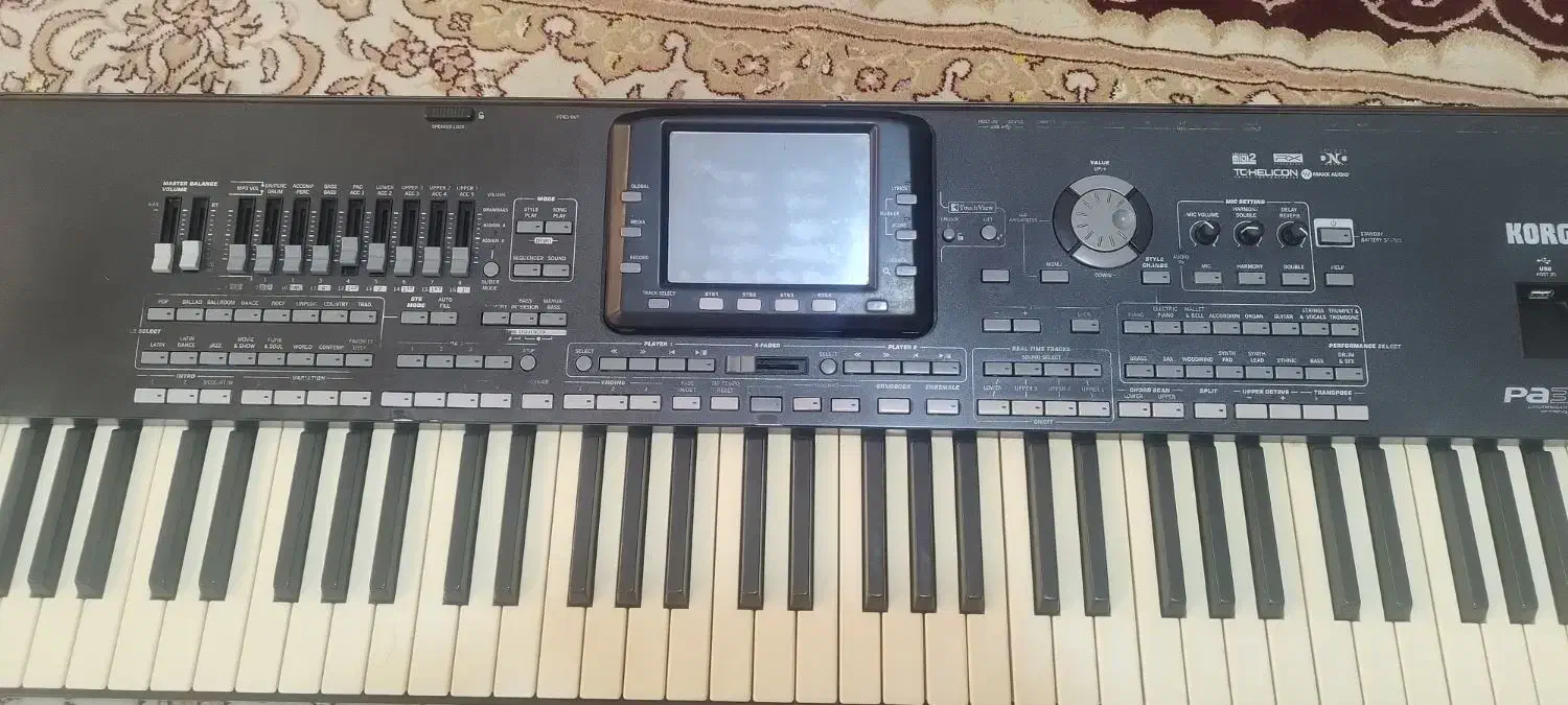 ارگpa3x|پیانو، کیبورد، آکاردئون|قائم‌شهر, |دیوار