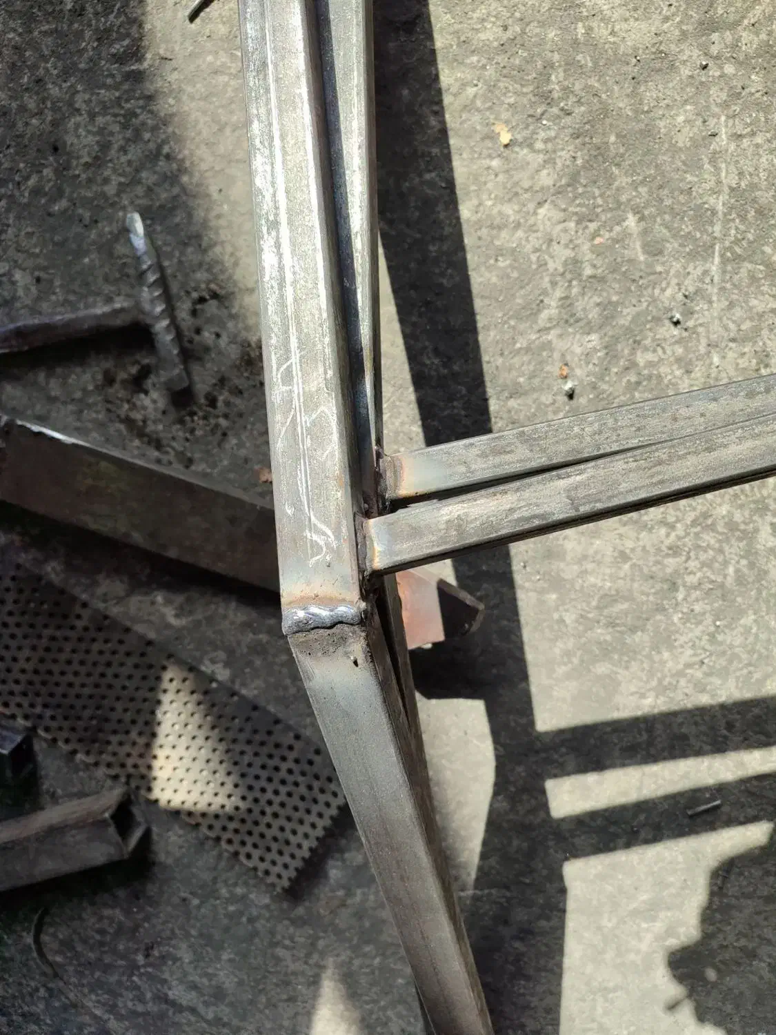 جوشکاری سیار با۳۰سابقه کار|خدمات پیشه و مهارت|کرمانشاه, |دیوار