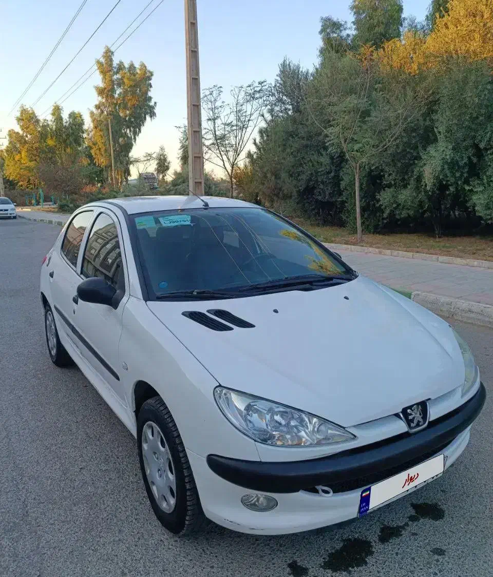 پژو ۲۰۶ مدل اسفند ۱۳۹۹ کم کار تمیز|خودرو سواری و وانت|قم, آزادگان|دیوار