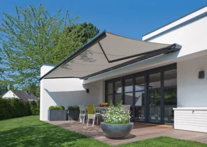 نصب و تعمیرات شیشه سکوریت و کرکره برقی|خدمات پیشه و مهارت|رشت, چمارسرا|دیوار