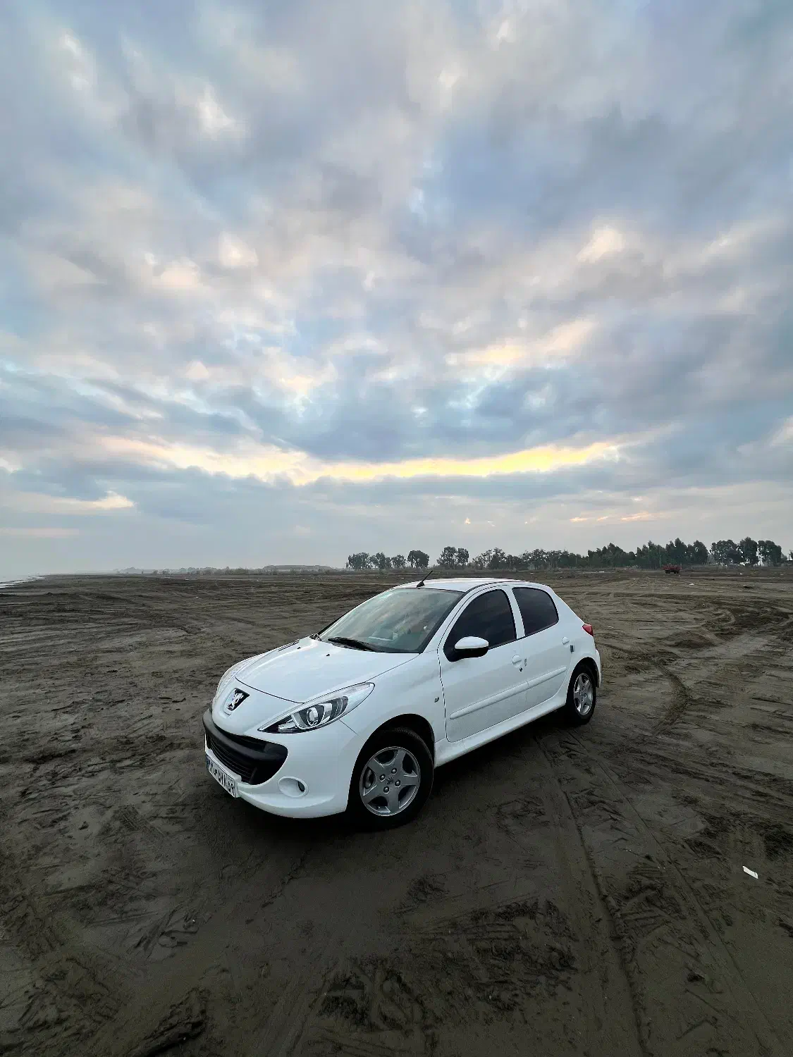 ۲۰۷ دنده دستی|خودرو سواری و وانت|گرگان, |دیوار