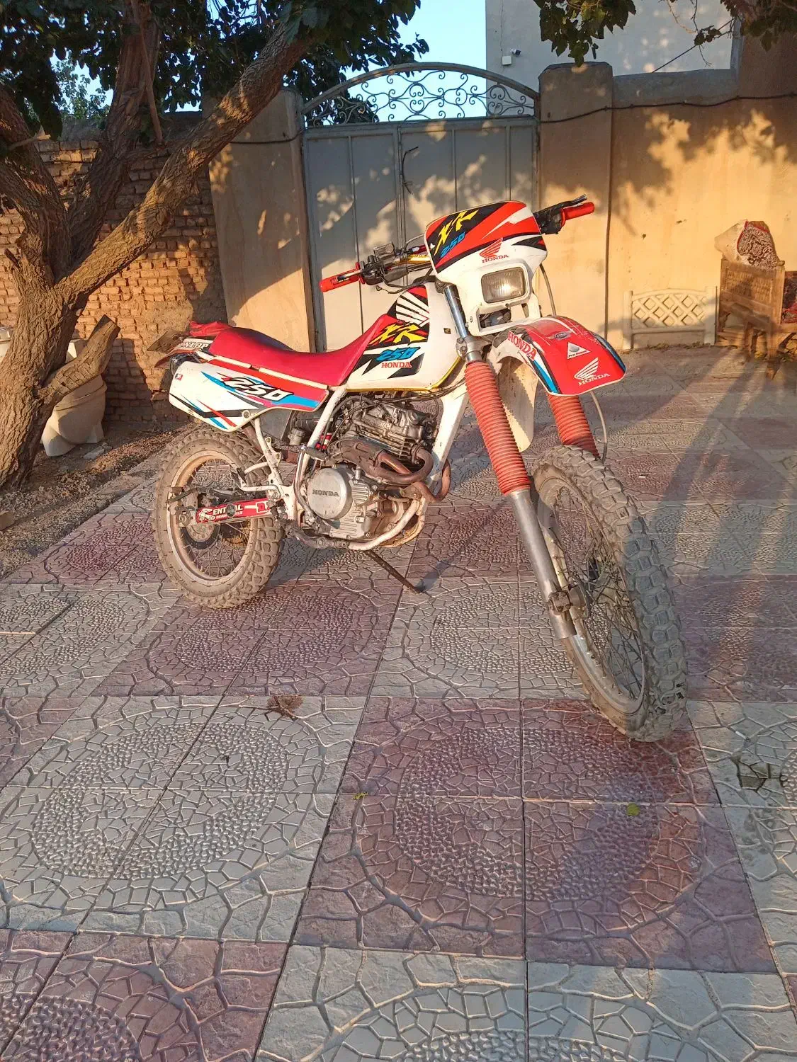 هندا xr250. Honda.|موتورسیکلت|تهران, آسمان|دیوار