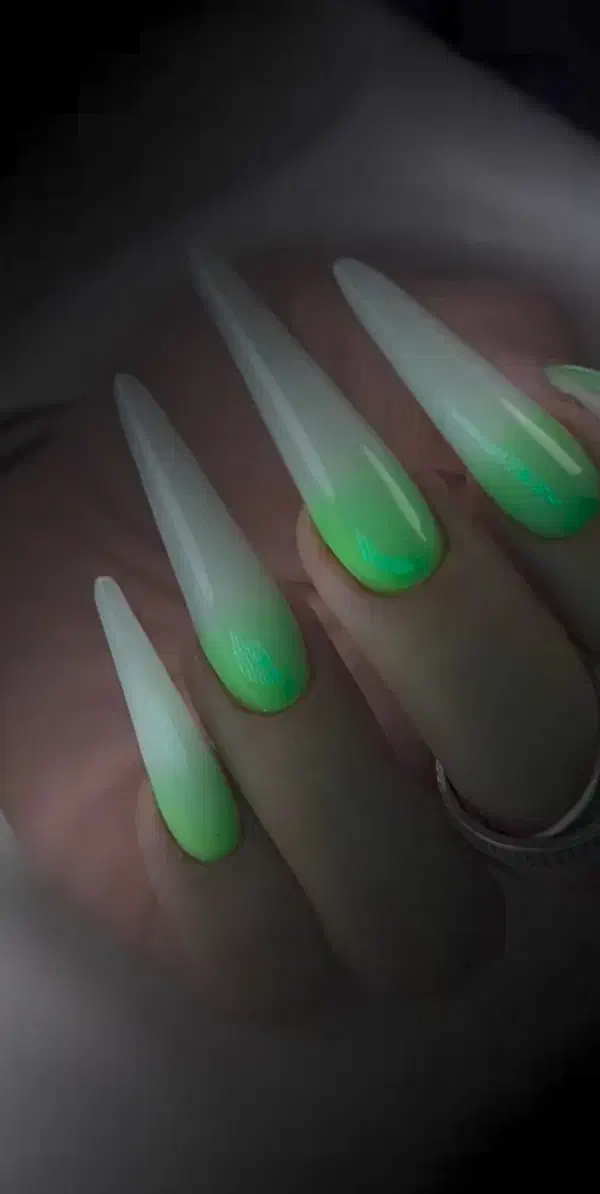 جشنواره تخفیف کاشت ناخن فقط ۲۰۰ آموزش با مربی رسمی|خدمات آموزشی|کرمانشاه, |دیوار