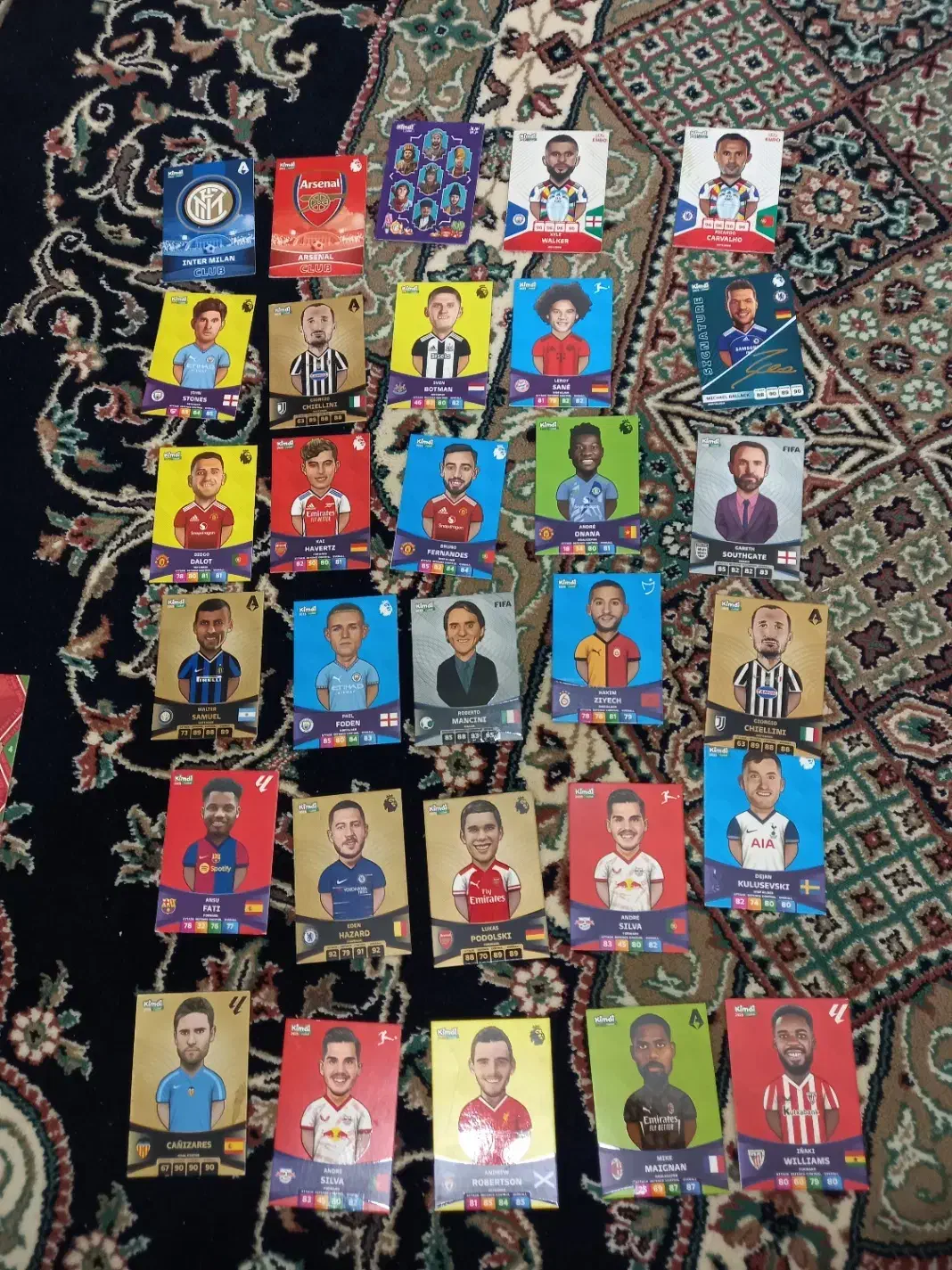 کارت کیمدی ۳۰ کارت که در عکس هست ۱۷۰۰۰۰ تومان|کلکسیون و سرگرمی|گلپایگان, |دیوار