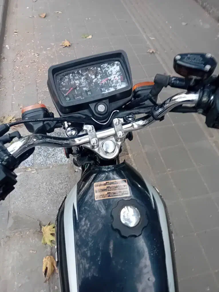 هندا۲۰۰|موتورسیکلت|تهران, راه آهن|دیوار