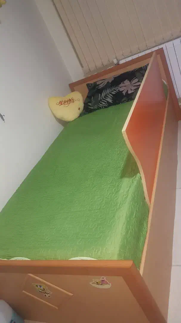 سرویس خواب نوجوان|تخت و سرویس خواب|شیراز, باغ تخت|دیوار