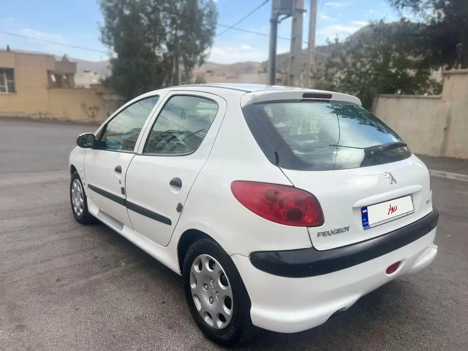 ۲۰۶ تیپ ۵ مدل ۹۵|خودرو سواری و وانت|شیراز, سعدیه جنوبی|دیوار