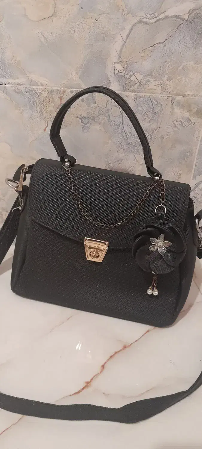 کیف در حد نو|کیف، کفش، کمربند|کلاله, |دیوار