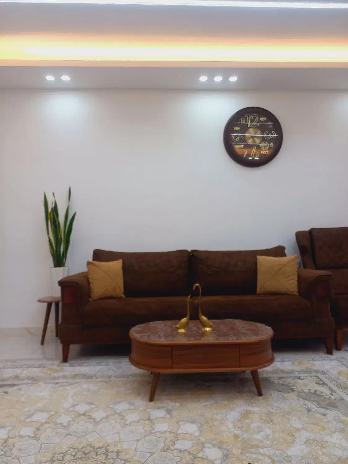 مبل چستر اصل|مبلمان خانگی و میز عسلی|پارس‌آباد, |دیوار