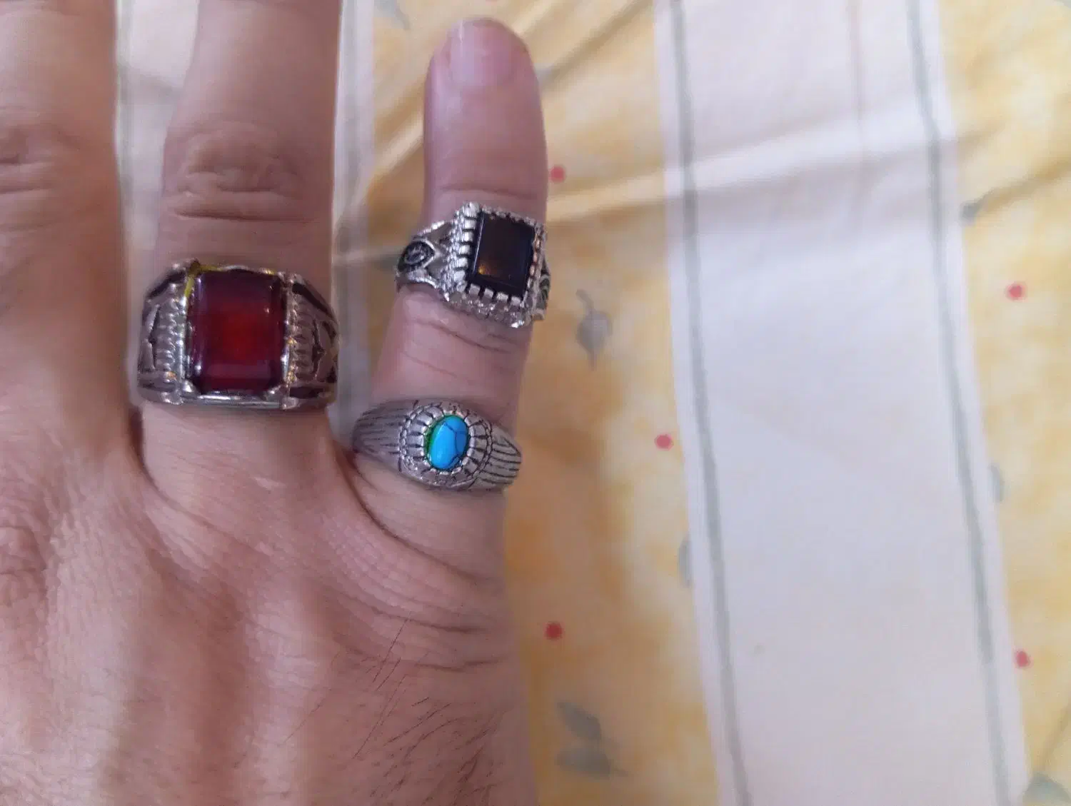 انگشترهای نقره با نگین های عالی.|جواهرات|اصفهان, عاشقآباد|دیوار