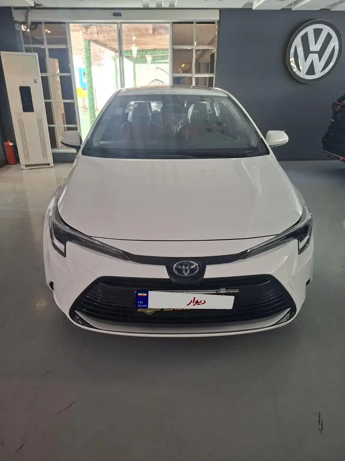 لوین ۱۸۰۰ هیبرید لیمیتد سفارشی|خودرو سواری و وانت|تهران, سعادت‌آباد|دیوار