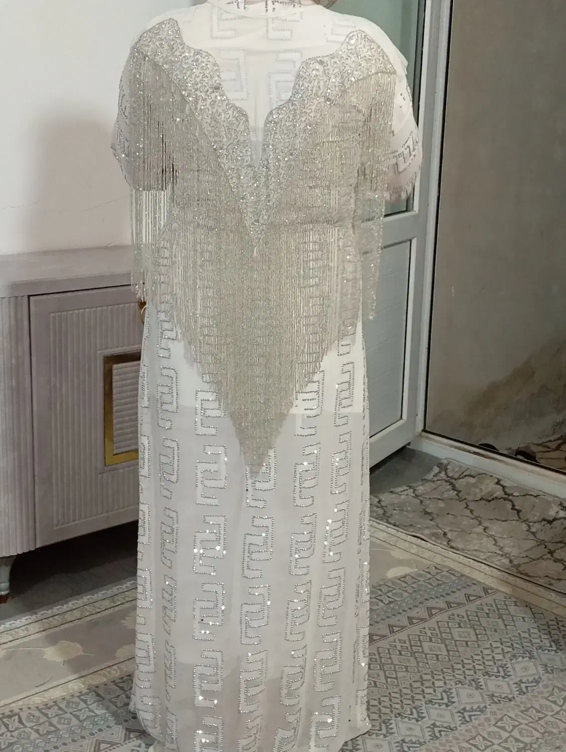 لباس مجلسی|لباس|همدان, |دیوار