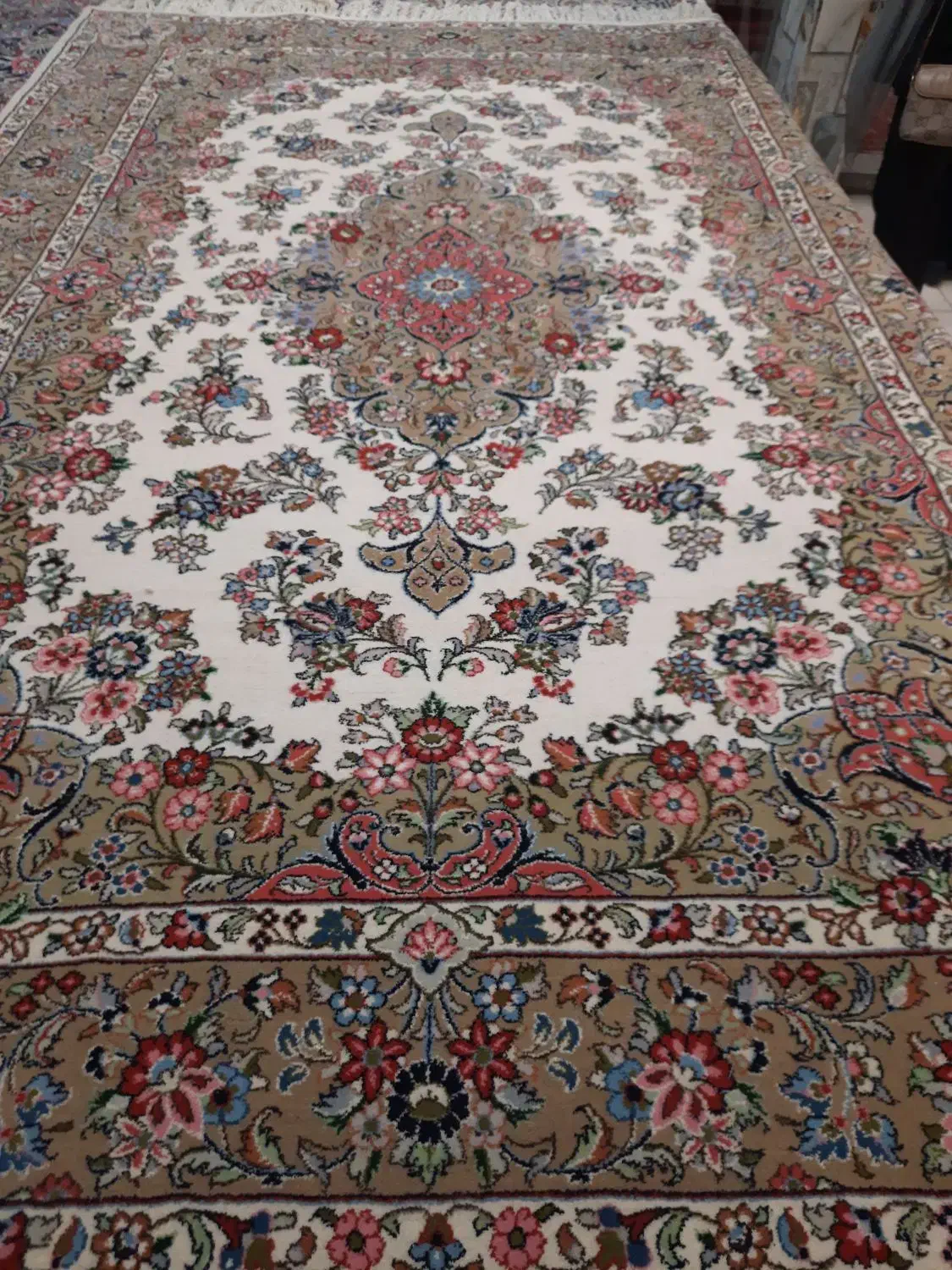 خریدار فرش|فرش|همدان, |دیوار