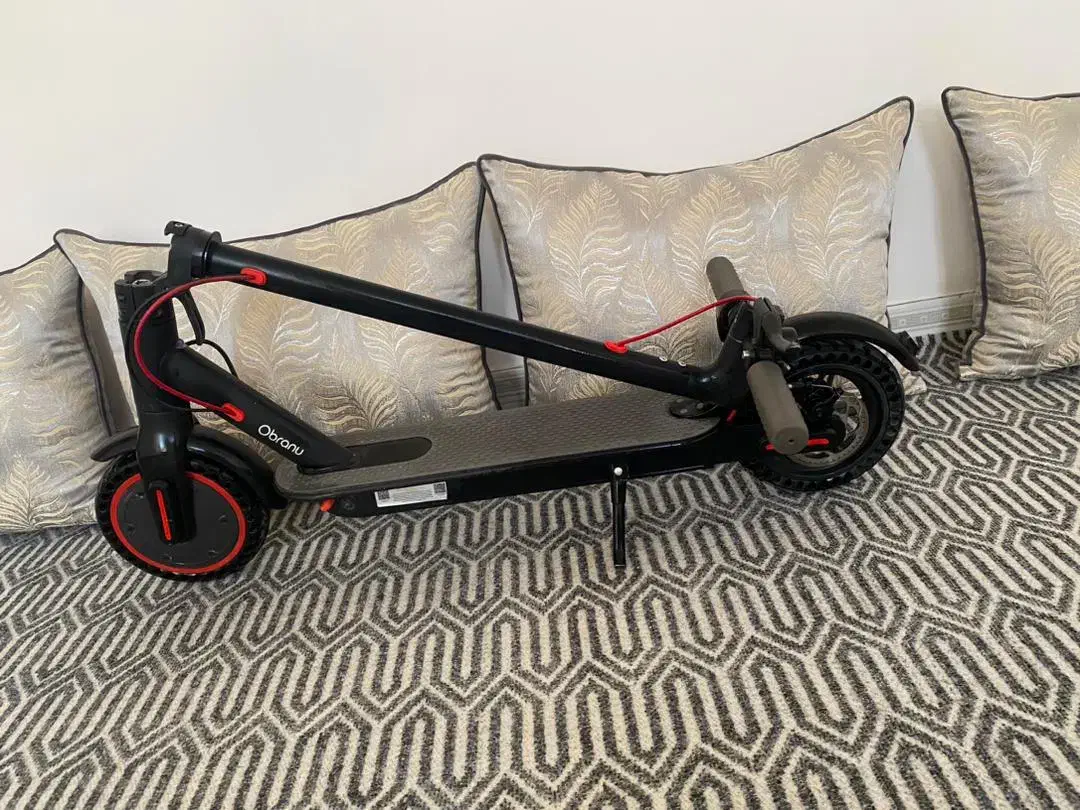 اسکوتر برقی تاشو|دوچرخه، اسکیت، اسکوتر|شیراز, سیلو|دیوار