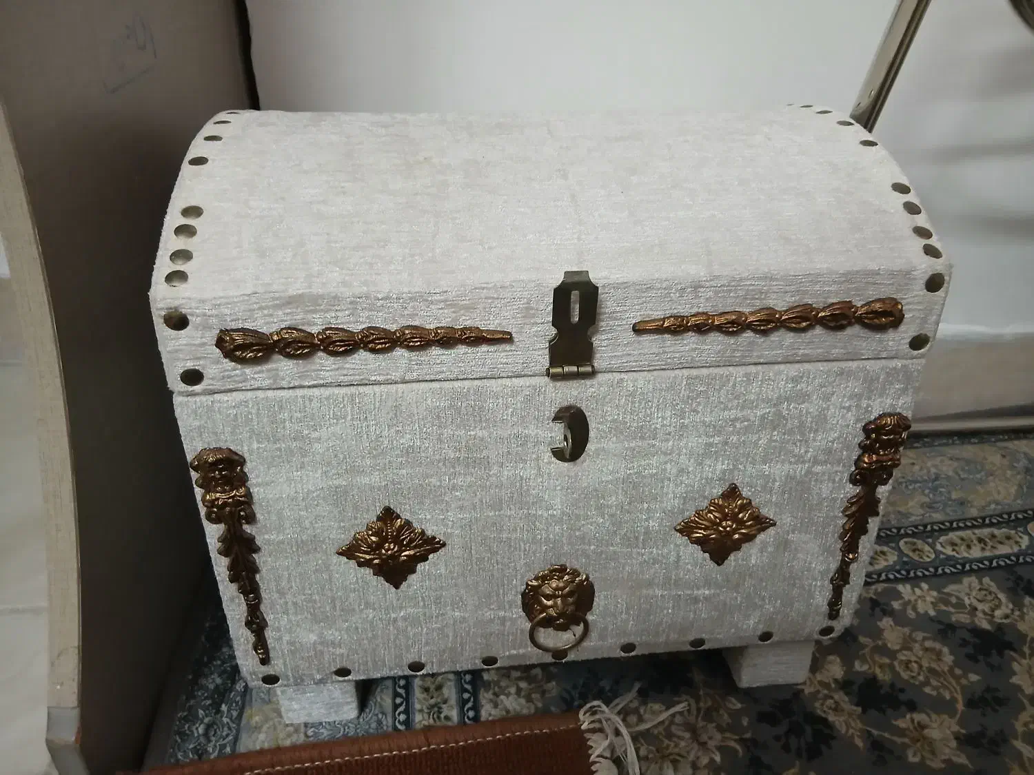 صندوقچه چوبی عروس|صنایع دستی و سایر لوازم تزئینی|رودسر, |دیوار