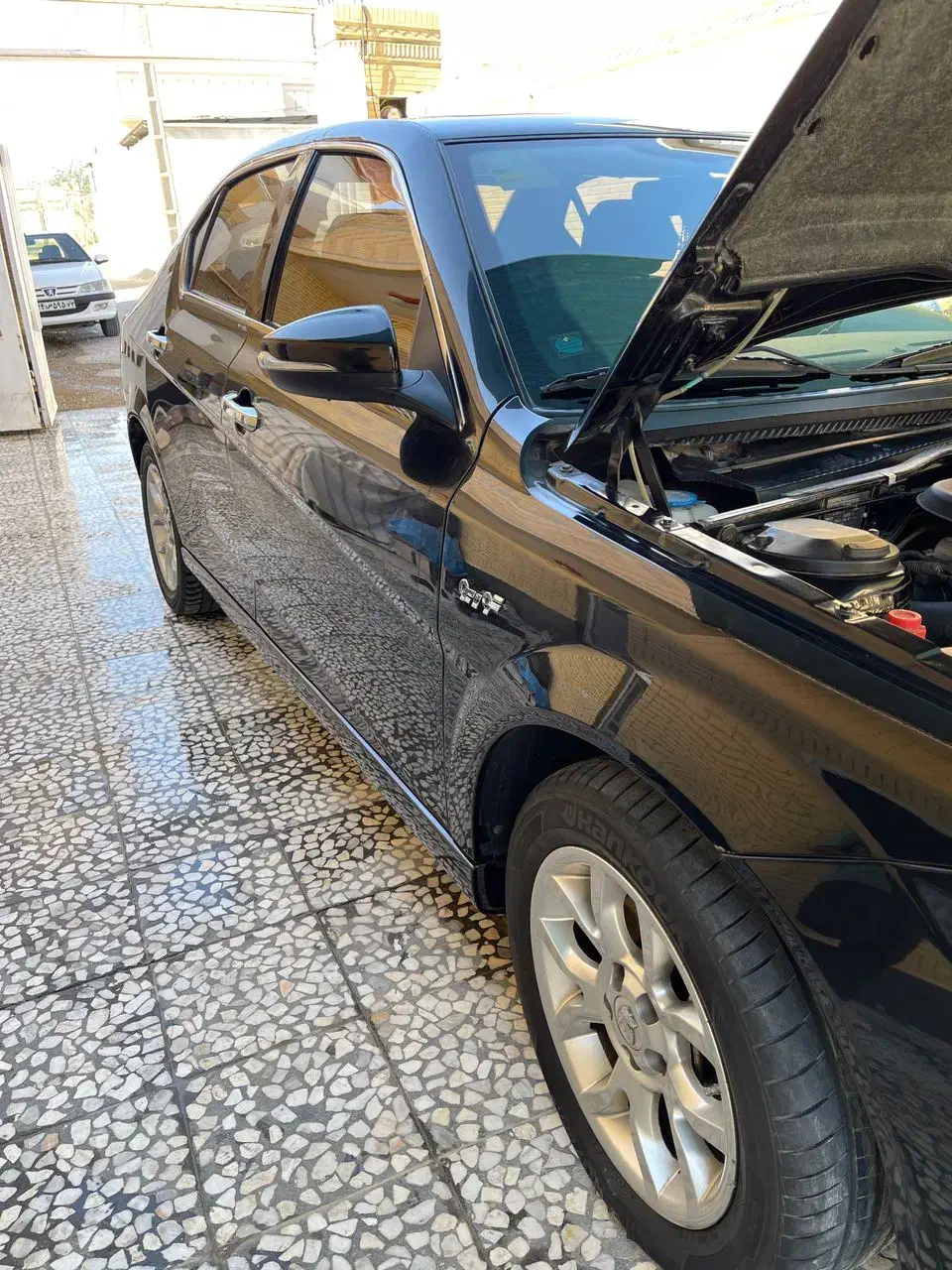 دنا6دنده اتوماتیک|خودرو سواری و وانت|صدرا-فارس, فاز ۱|دیوار