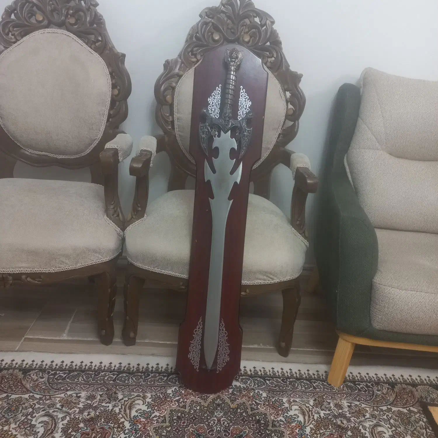 شمشیر دکوری|کلکسیون اشیاء عتیقه|تبریز, |دیوار