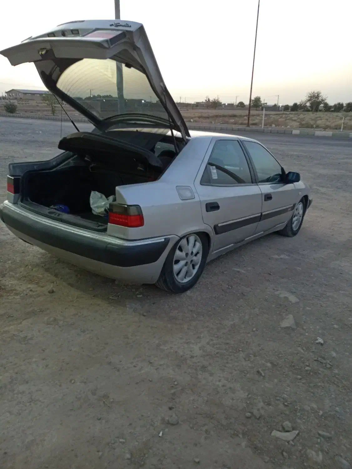 سیتروئن زانتیا 2000|خودرو سواری و وانت|کاشان, گریه|دیوار