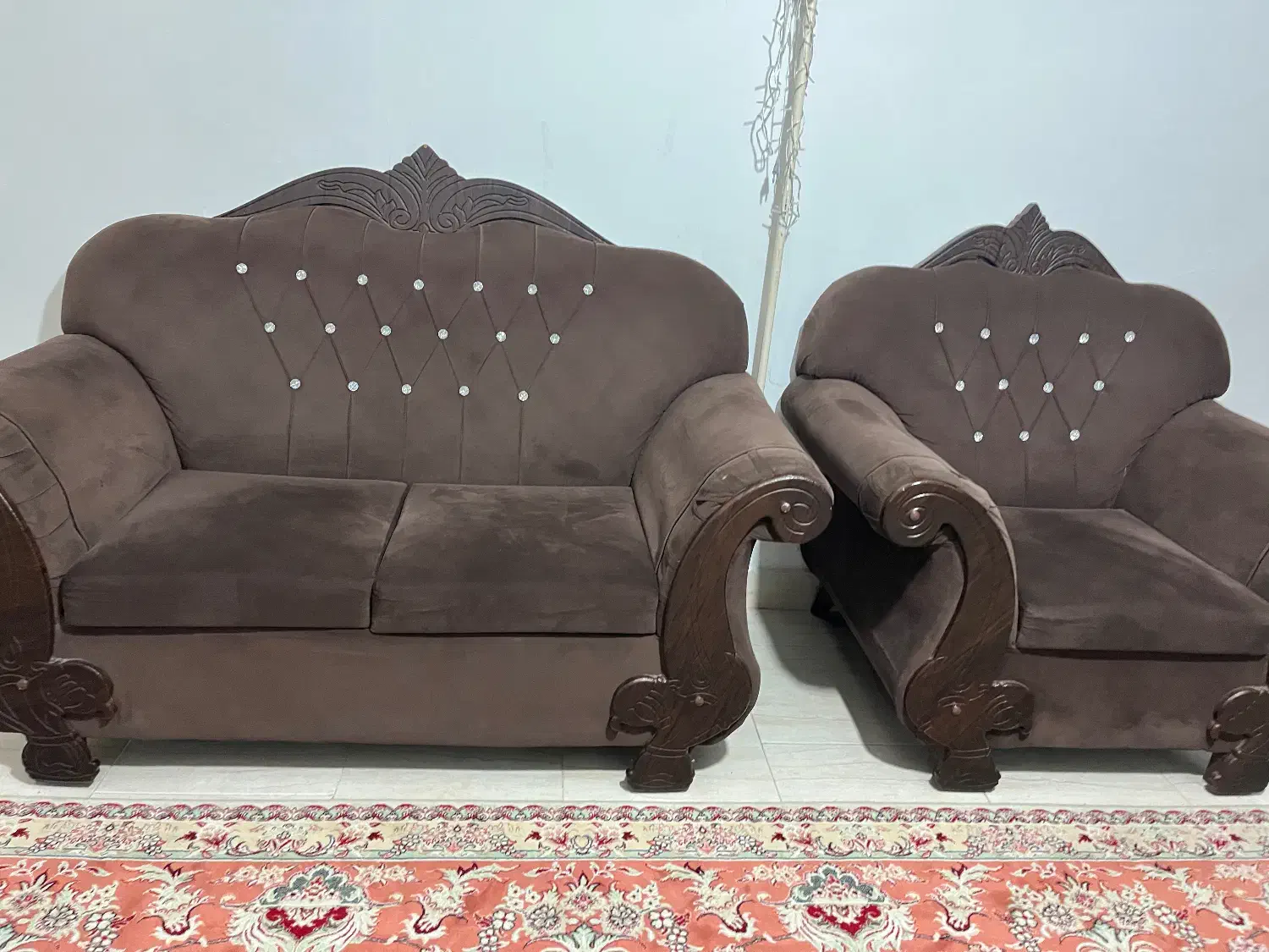 مبل راحتی۸نفره|مبلمان خانگی و میز عسلی|لاهیجان, کوی خزر|دیوار