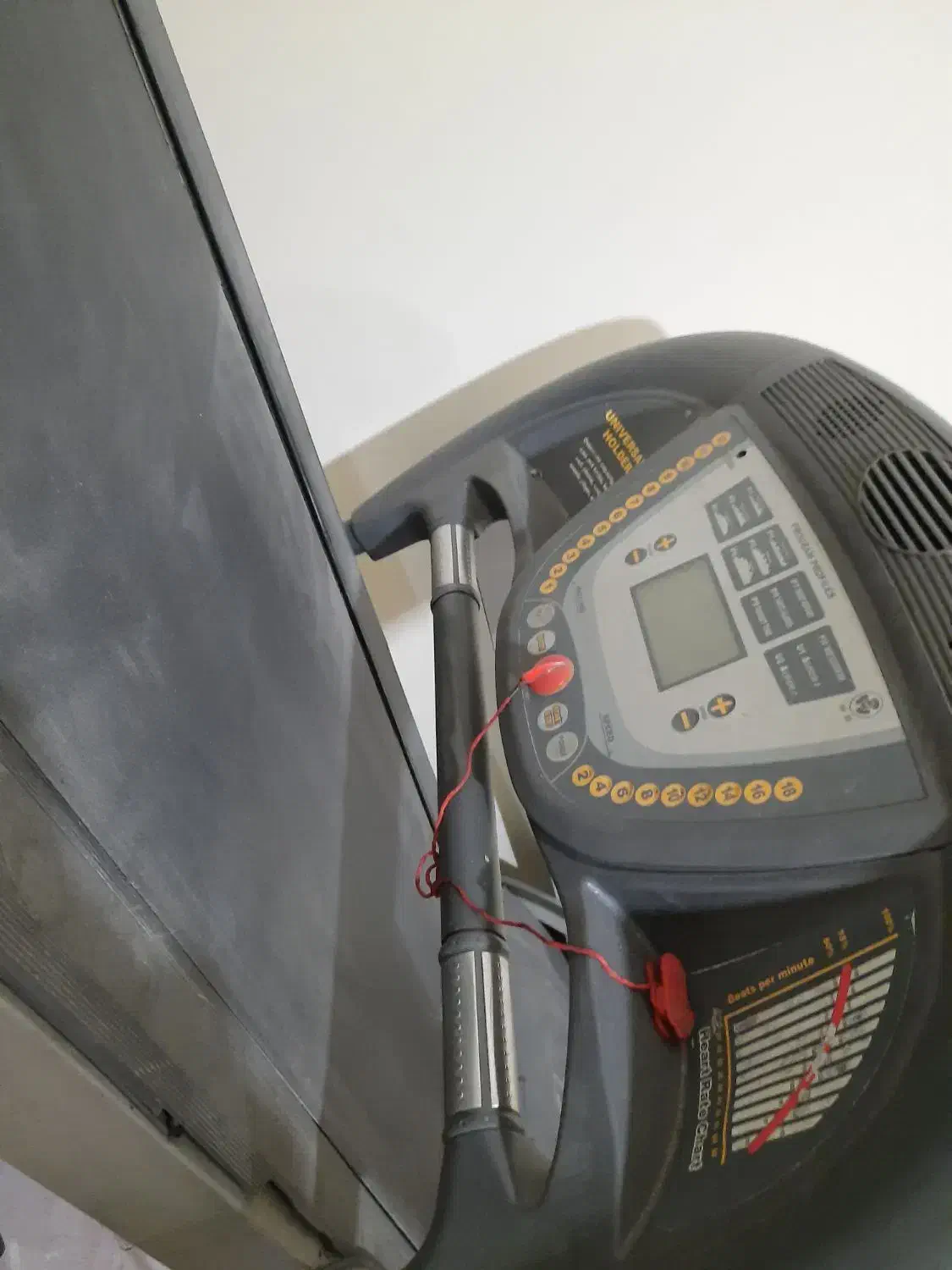 تردمیل t960 و یک عدد درب چوبی|تجهیزات ورزشی|تبریز, |دیوار